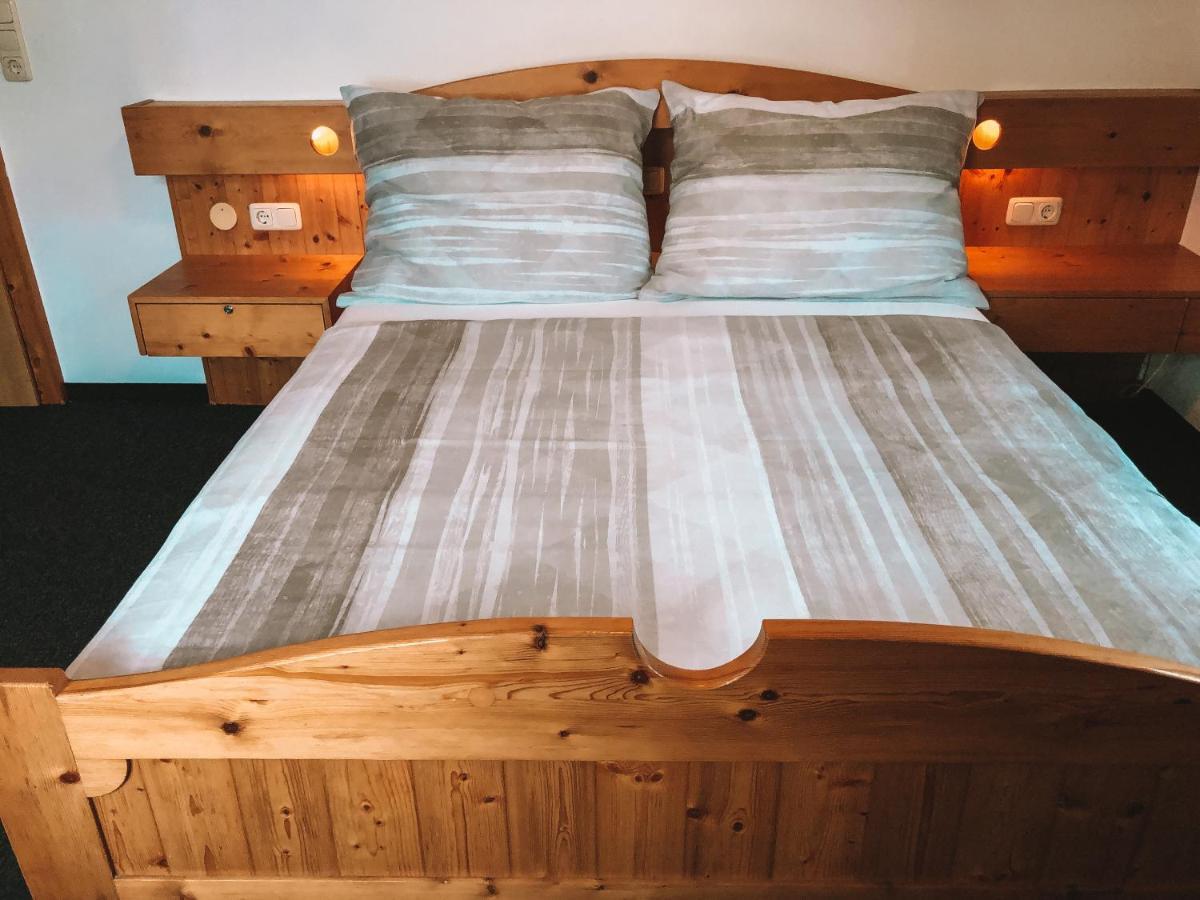 Green Naturel Motel Schruns Ngoại thất bức ảnh